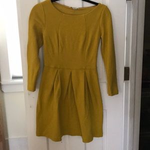 Boden 4p ponte mustard dress
